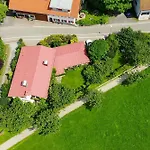Апартаменты Haus Breitenberg Im Allgaeu - Inklusive Bergbahnen Und Skipass *